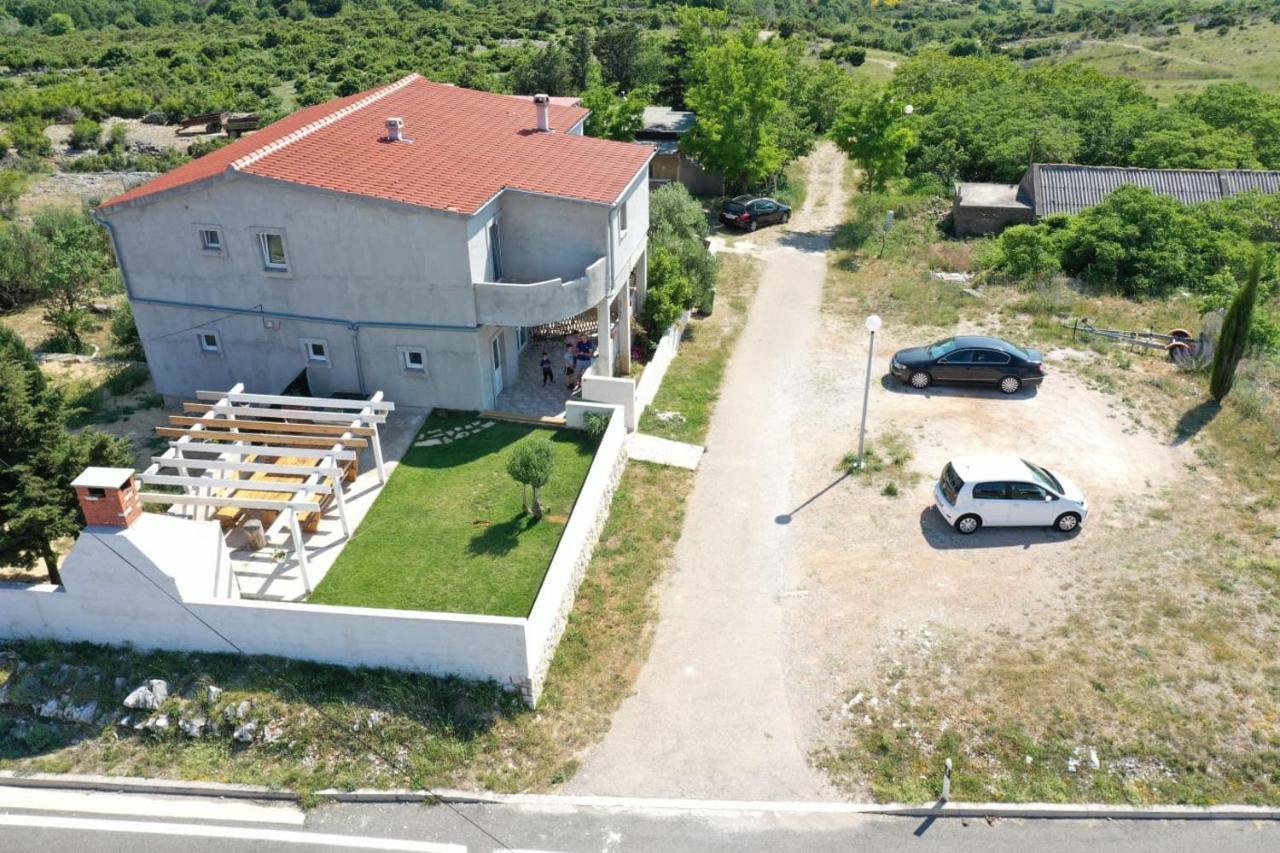 Jovici  Apartman Skolj מראה חיצוני תמונה