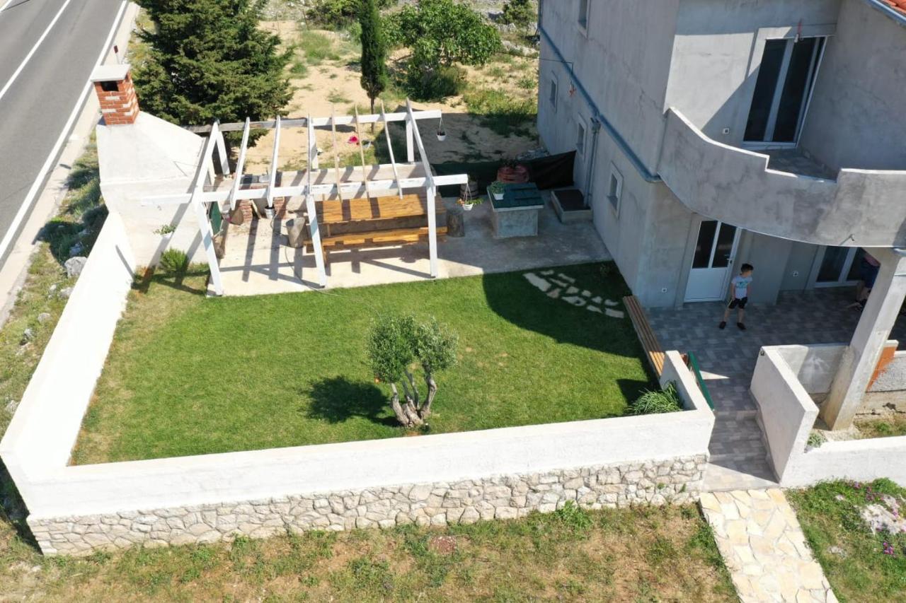 Jovici  Apartman Skolj מראה חיצוני תמונה