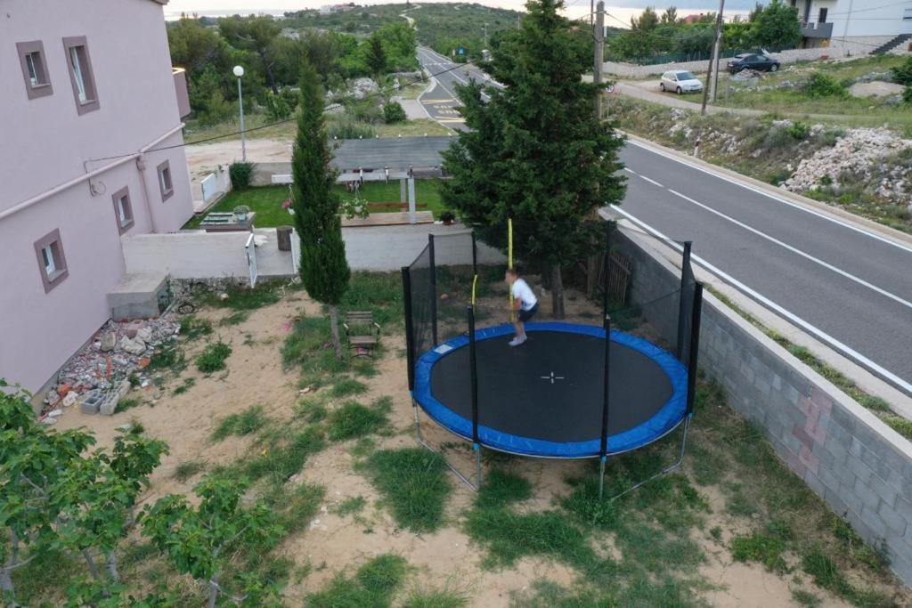 Jovici  Apartman Skolj מראה חיצוני תמונה